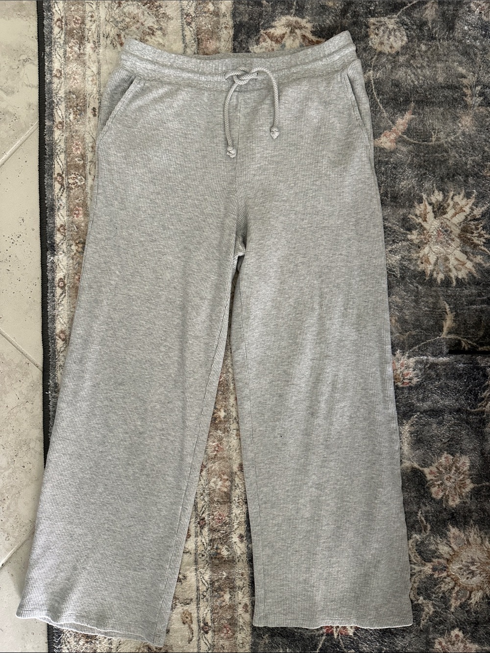 Lou & Grey Heather Gray Waffle Knit Wide-Leg Elastic Waist Pants